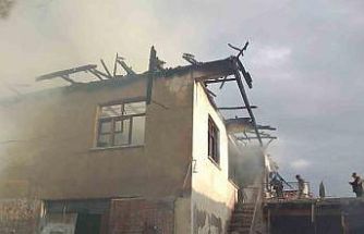 Burdur’da ev yangını