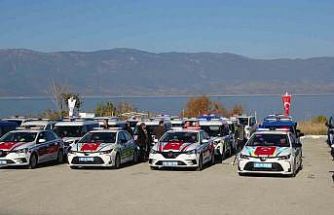 Burdur’da güvenlik güçlerine 56 yeni araç teslim edildi