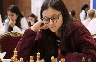 Bursa Büyükşehir Belediyesporlu Arya Aydoğan dünya 4.’sü oldu