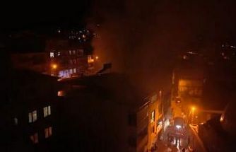 Bursa’da apartmanın deposunda çıkan yangın paniğe neden oldu: 1 kişi hastaneye kaldırıldı