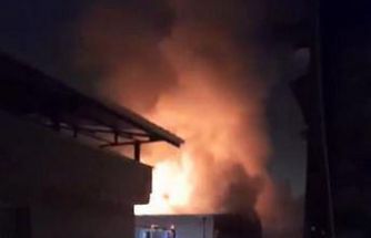 Bursa’da çatı yangını mahalleyi ayağa kaldırdı