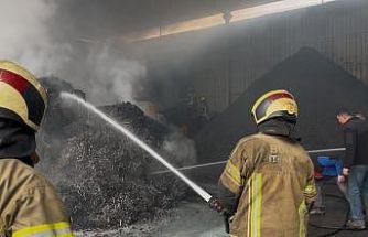 Bursa’da metal geri dönüşüm fabrikasında yangın paniği