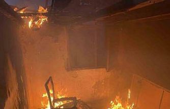 Bursa’da terk edilen evde çıkan yangın paniğe neden oldu