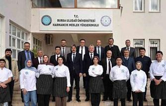 BUÜ yönetiminden Keles ve Harmancık ziyareti