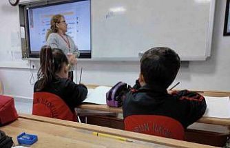 Çanakkale’de öğrenciler Yerli Malı Haftasında bilinçlendirildi