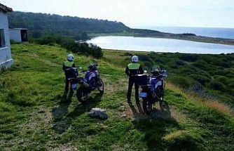 Çanakkale’deki pembe gölün güvenliği jandarma ekiplerinci sağlanıyor