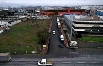 Çayırova’da hal binasına ulaşım güçlendirildi