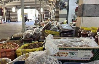 Çermik organik kuruyemiş pazarına yoğun ilgi