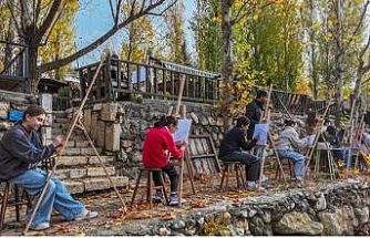 Çermik’te öğrenciler tarihi ve doğayı tuvale taşıyor
