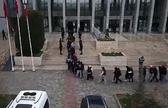 Denizli merkezli 6 ilde düzenlenen dolandırıcılık operasyonunda 16 zanlı tutuklandı