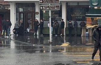 Diyarbakır’da aniden bastıran yağmur hayatı felç etti