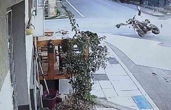 Edirne’de motosiklet sürücüsünün hayatını kaybettiği feci kaza kamerada