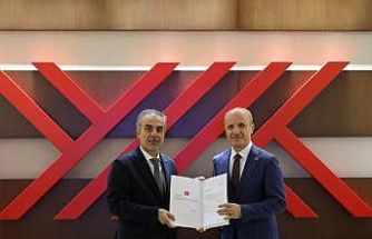 Ege Üniversitesi Rektörü Prof. Dr. Musa Alcı mazbatasını aldı