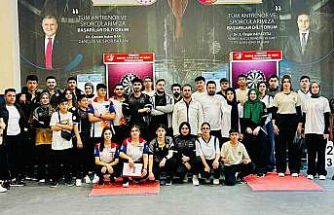 Elazığ dartta Türkiye 3’üncüsü oldu