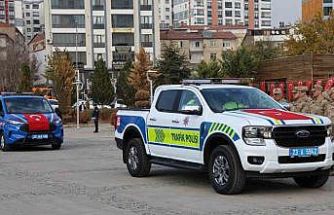 Elazığ’da emniyet ve jandarmaya 84 yeni araç