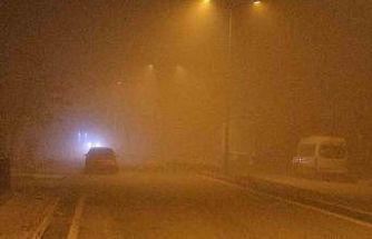 Elazığ’da gece saatlerinde yoğun sis