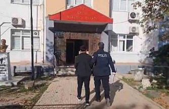 Erzin’de evinde ruhsatsız silah ve mermi ile yakalanan şahıs tutuklandı