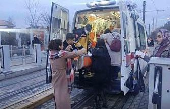 Eskişehir’de liselilerin kavgası kanlı bitti: 1 yaralı