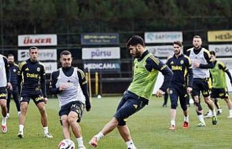 Fenerbahçe, Konyaspor maçı hazırlıklarını tamamladı
