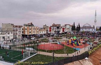 Gaziantep Büyükşehir tarafından yapılan Mithat Paşa Parkı açıldı