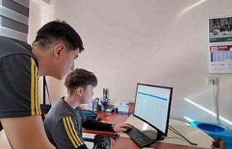 Gediz’in genç yazılımcıları dışa bağımlılığa son veriyor