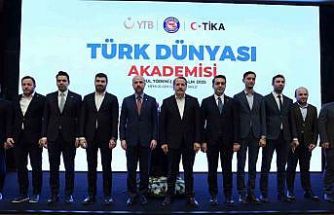 Genç Memur-Sen tarafından Türk Dünyası Akademisi Ödül Töreni gerçekleştirildi