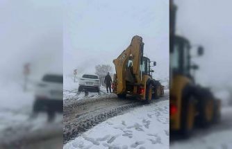 Gercüş’te kar nedeniyle 5 köy yolu ulaşıma kapandı