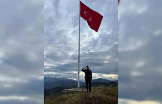 Giresun Valiliği müdahale etti; Yıpranan Türk bayrağı yenilendi