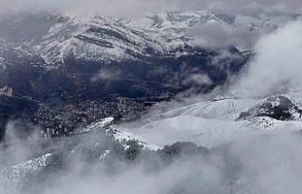 Gümüşhane beyaz gelinliğini giydi