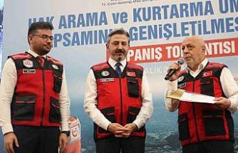 HAK-İŞ Başkanı Arslan: "HAK-İŞ olarak ülkemize ait hangi sorun varsa orada olmak zorundayız"