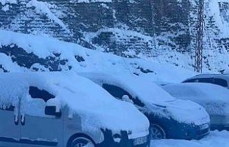 Hakkari’de kar yağışı yerini dondurucu soğuklara bıraktı