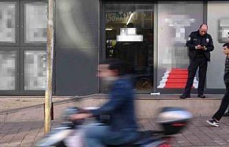 Hırsızlık için girdiği markette 3 çalışanı bıçakla yaraladı