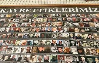 Hüzün ve hatıra yan yana