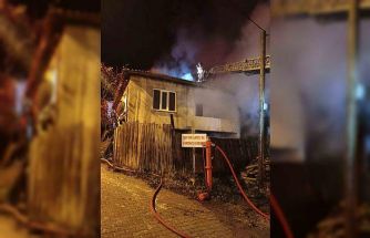 İnegöl’de samanlıkta başlayan yangın eve sıçradı