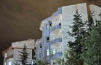 İntihara kalkışan şahıs 4 saatte ikna edildi