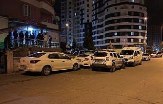 İş arkadaşı tarafından evde ölü bulundu