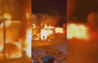 İşçilerin kaldığı konteyner yatakhane alevlere teslim oldu