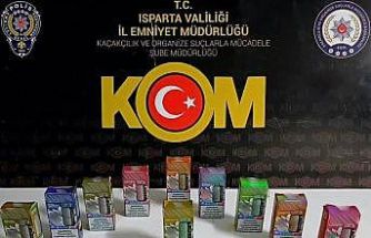 Isparta’da yeni yıl tedbirleri kapsamında kaçak içki ve elektronik sigara ele geçirildi