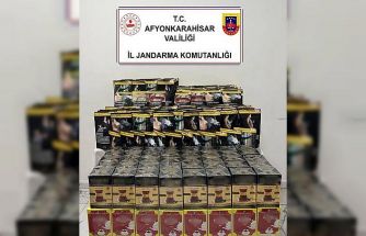Jandarma kaçak çay ve tütün ele geçirdi