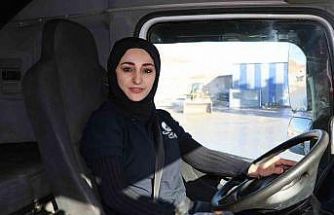 ‘Kadınsın yapamazsın’ dediler, şimdi tır şoförlüğü yapıyor