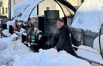 Kar yağışı durdu, esnafın mücadelesi başladı