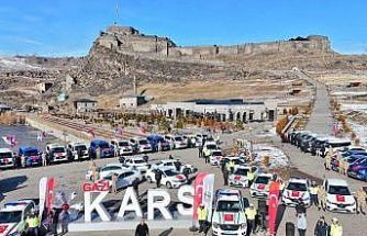 Kars Emniyet ve Jandarmaya yeni araç takviyesi