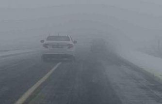 Kars’ta yoğun sis: Uçak seferleri iptal edildi