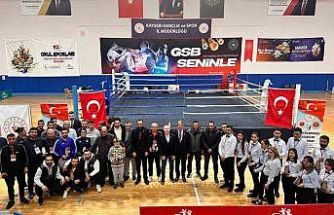 Kayseri’de "Gazilerimize Vefa Muaythai Şampiyonası" yapıldı