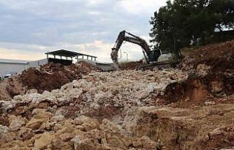 Kepez Belediyesi’nden doğa ile iç içe hayvan barınağı