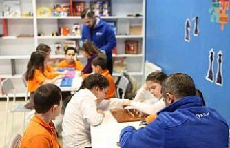 Kibar Gönüllüleri 7 yılda 10 binden fazla çocuğun hayatına dokundu