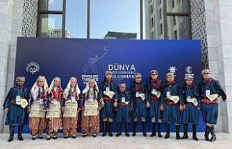 Kocaeli’nin "Gonca Efeleri" Cumhurbaşkanı Erdoğan’ın önünde sahne aldı