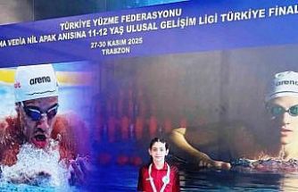 Körfezli yüzücü Trabzon’dan madalyayla döndü