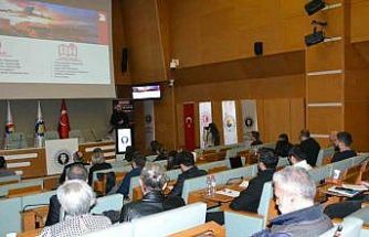 Manisa’da firmalara e-ihracatla küresel pazarlara açılma anlatıldı