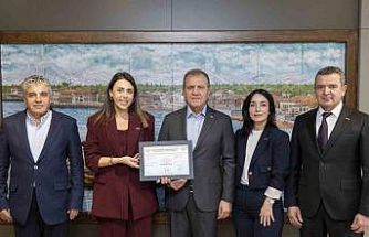 Mersin Büyükşehir Belediyesi, vatandaş memnuniyetini ’TS ISO 10002 Belgesi’ ile taçlandırdı